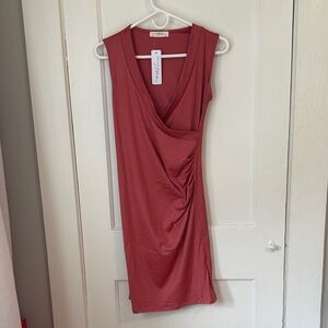 Sleeveless pregnancy Dress in rose pink